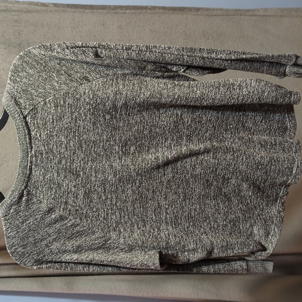 Shirt - Picture 2 of 2